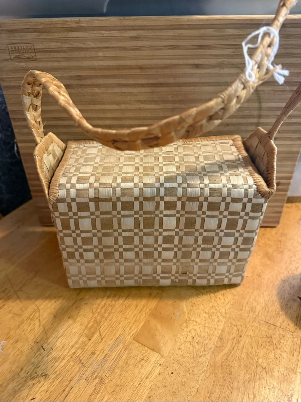 Vintage woven Palm leaf Polynesian handmade rectangular picnic basket purse bag